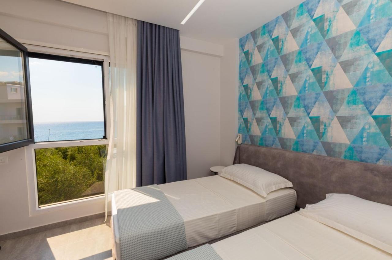 Corallo Rooms Himarë Dış mekan fotoğraf